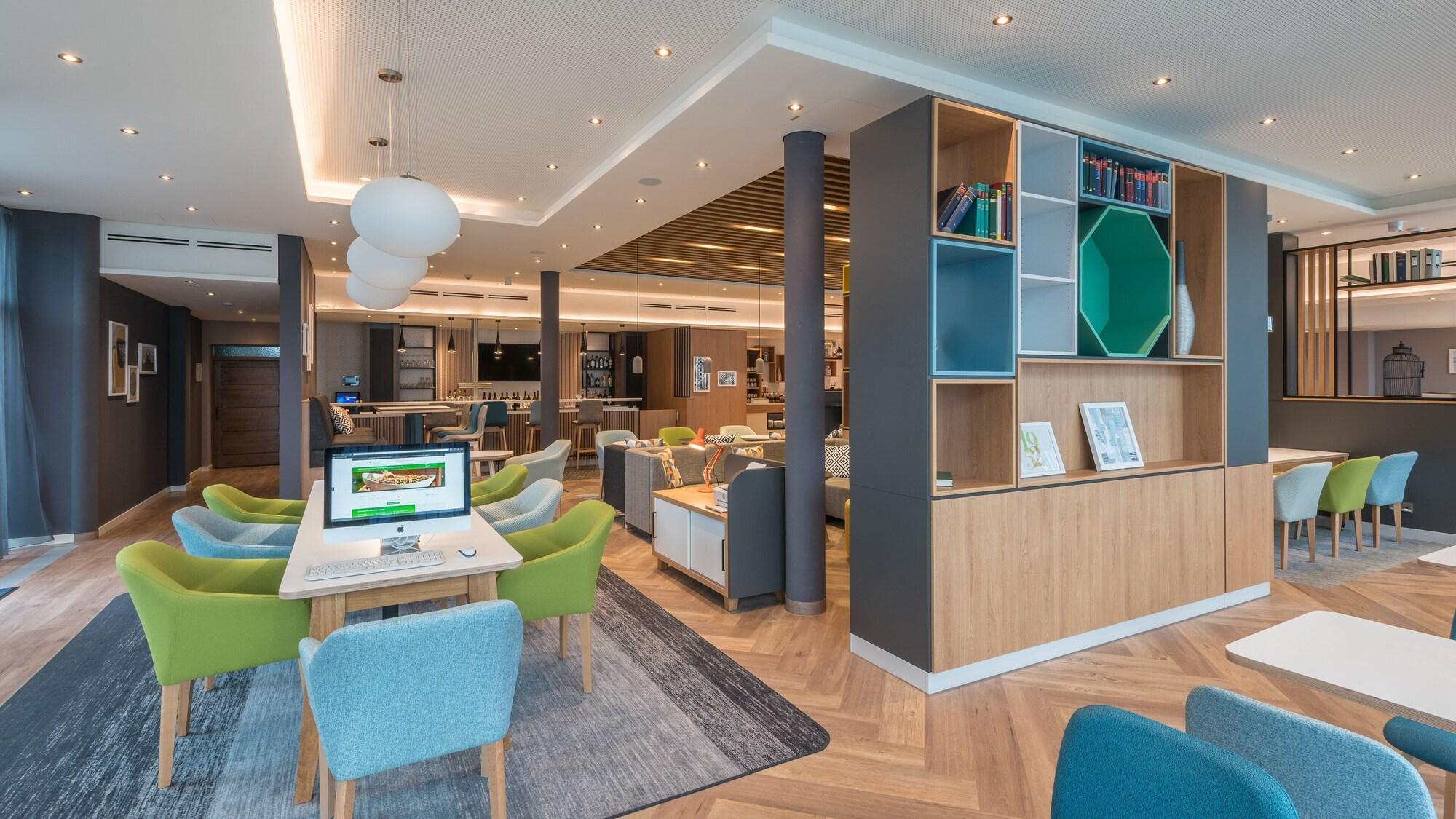 Holiday Inn - Munich Airport, An Ihg Hotel Hallbergmoos Exteriör bild
